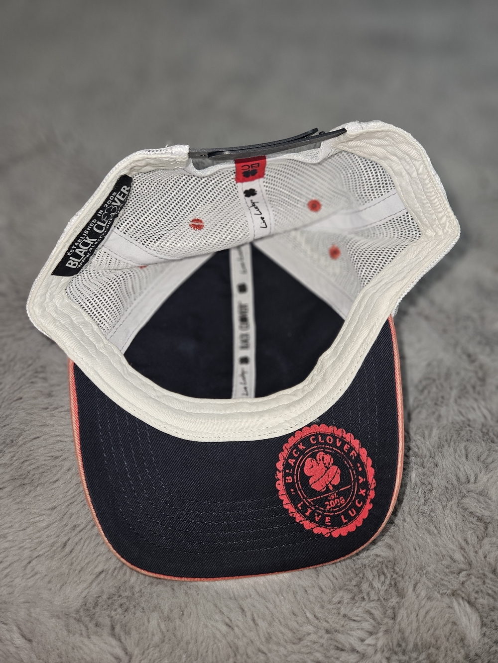 NEW! Black Clover Red & Navy Trucker Hat with American Flag Clover Patch NWT - Picture 9 of 12